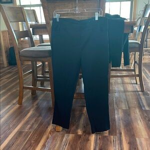 Chico's Black Dress Pants with Structured Design